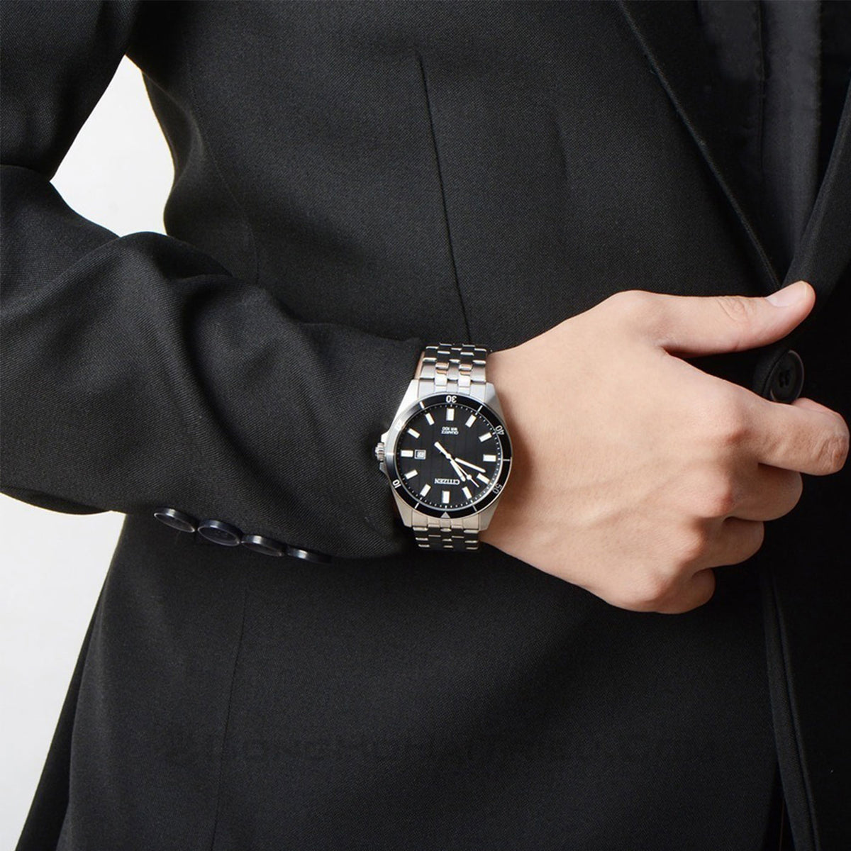 Reloj para hombre con extensible en acero 61052